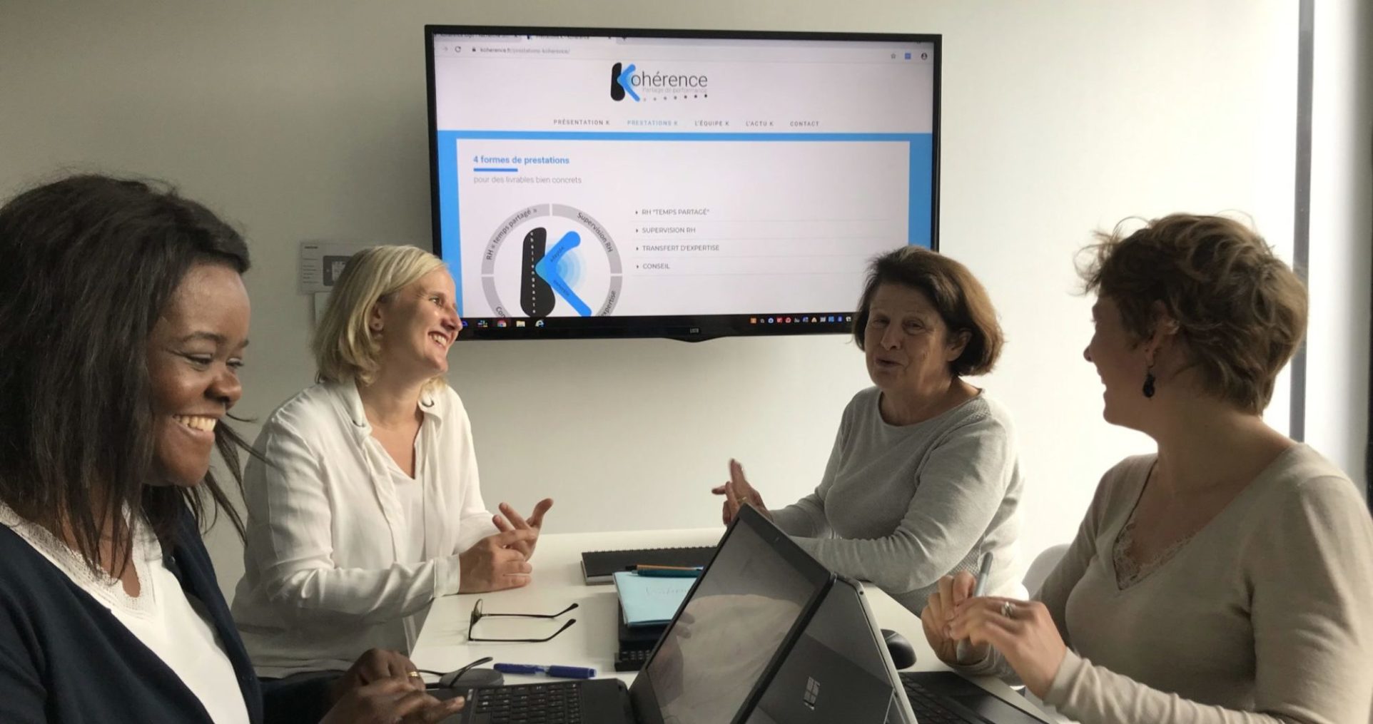 Ressources Humaines : séance de travail chez Kohérence, dans les locaux de BATKA